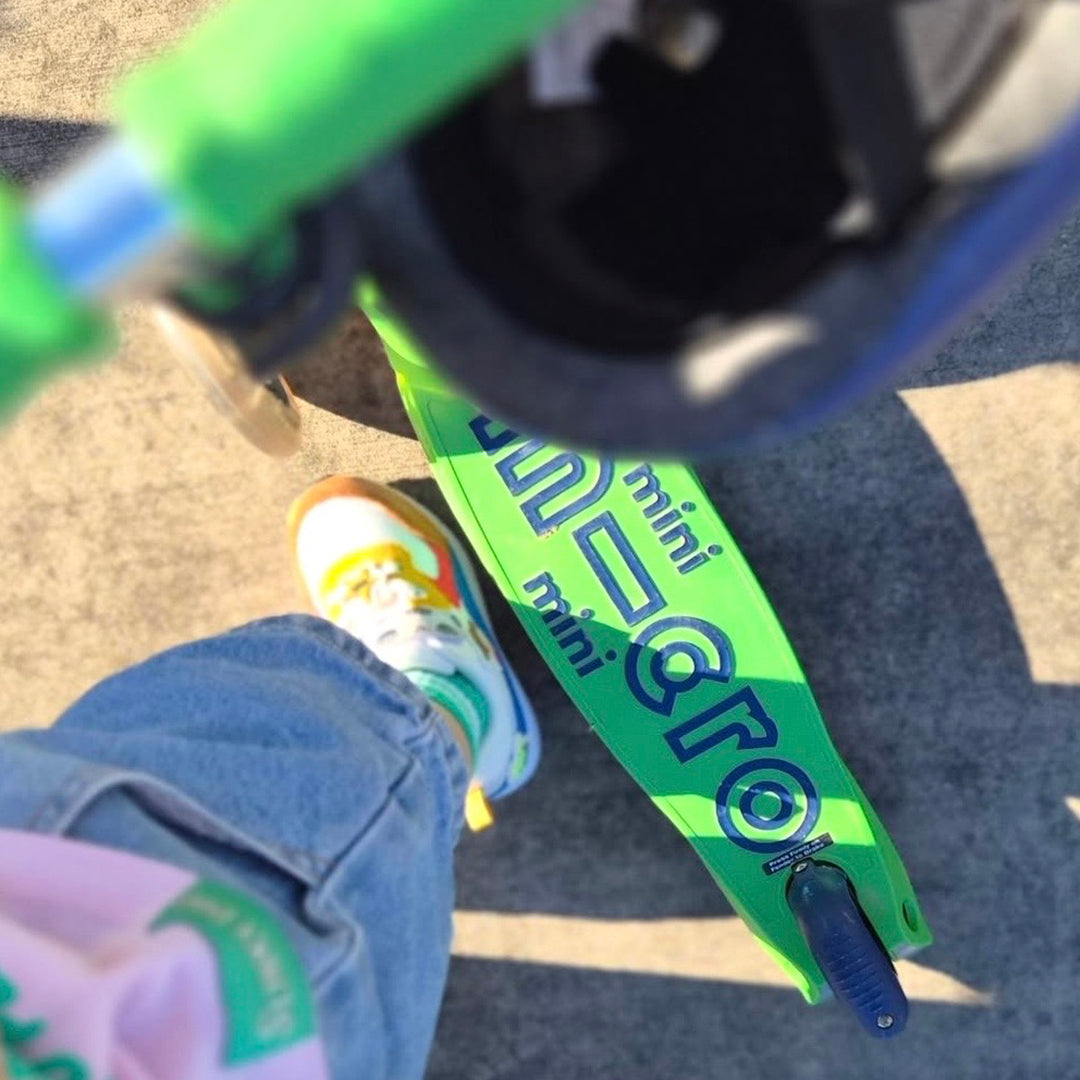 Micro Scooter niños Mini Led 3 ruedas Verde Azul