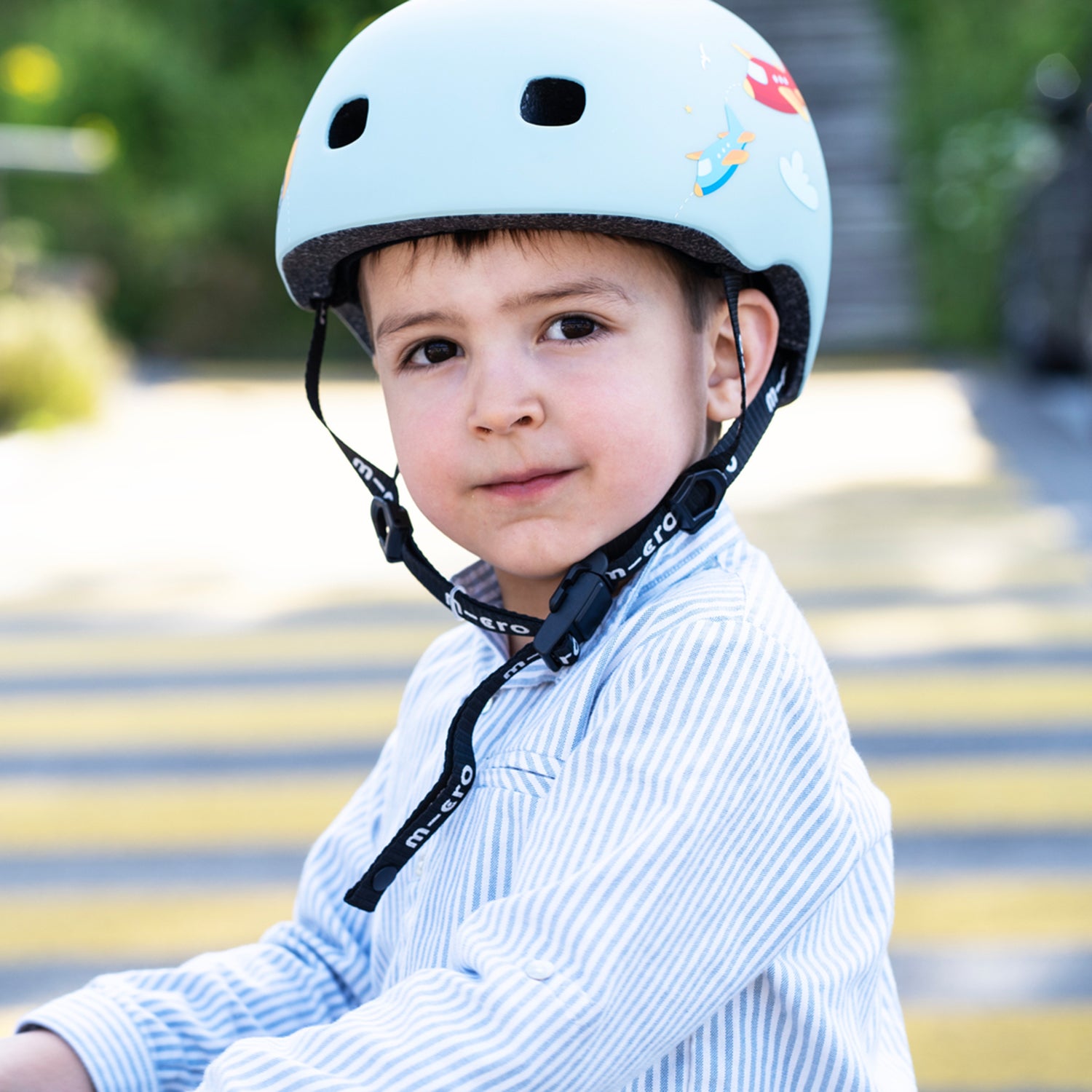 Micro Casco para Bicicleta y Scooters Auto Talla M
