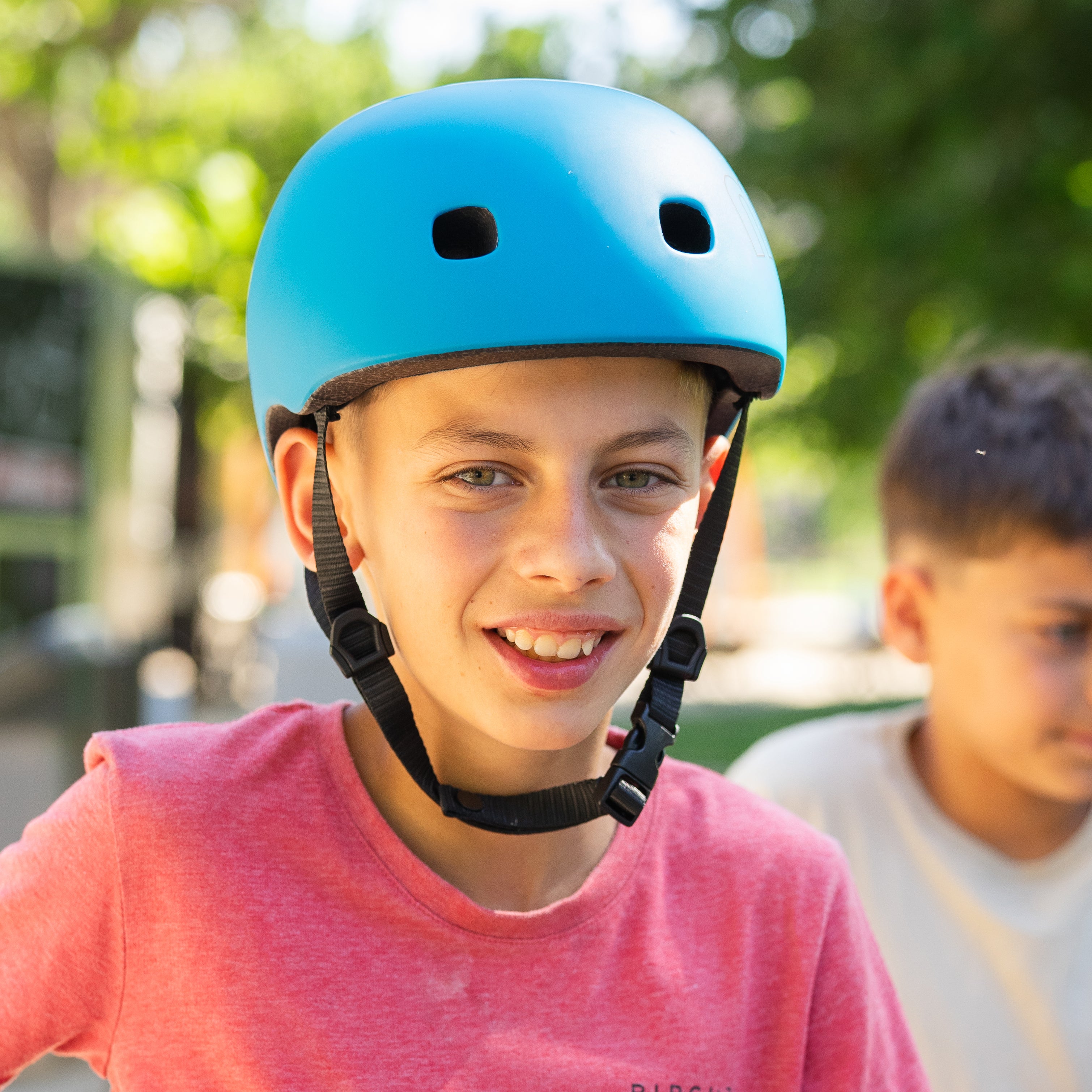 Micro Casco Celeste M