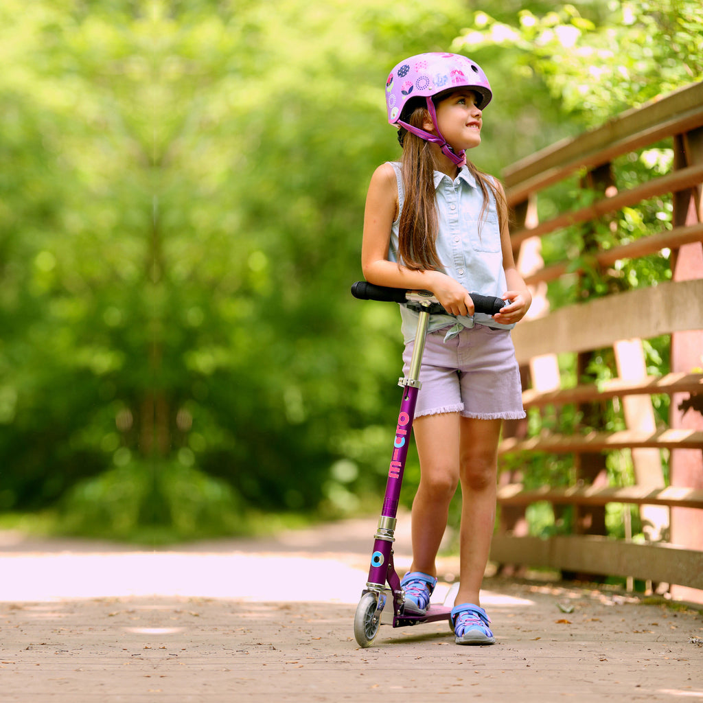 Micro Scooter Sprite LED Morado líneas