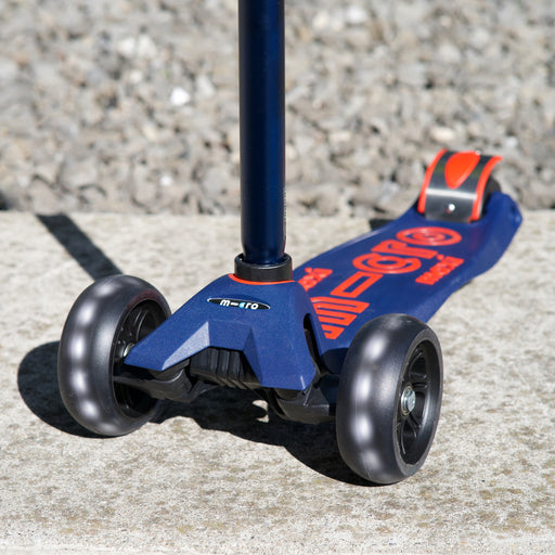 Micro Scooter Maxi Deluxe LED PRO Azul-Rojo