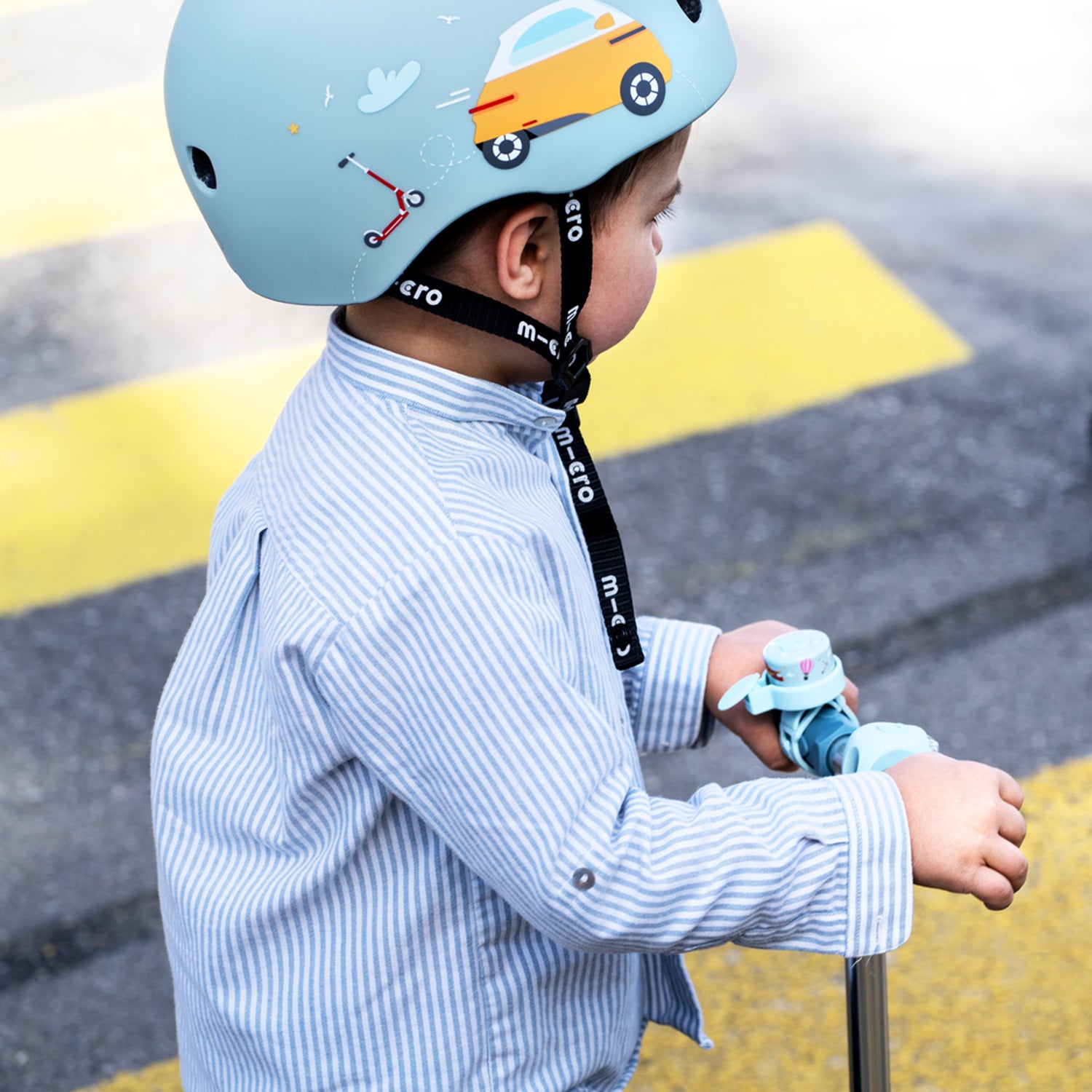 Micro Casco para Bicicleta y Scooters Auto Talla M