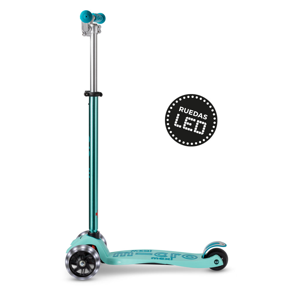 Micro Scooter Maxi Deluxe LED PRO Celeste