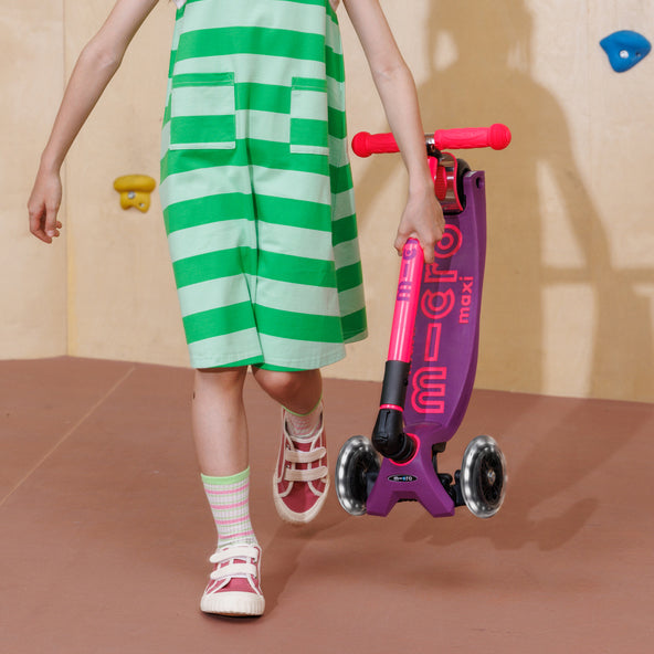 PREVENTA Micro Scooter niños Maxi Led Plegable 3 ruedas Rosado Neón