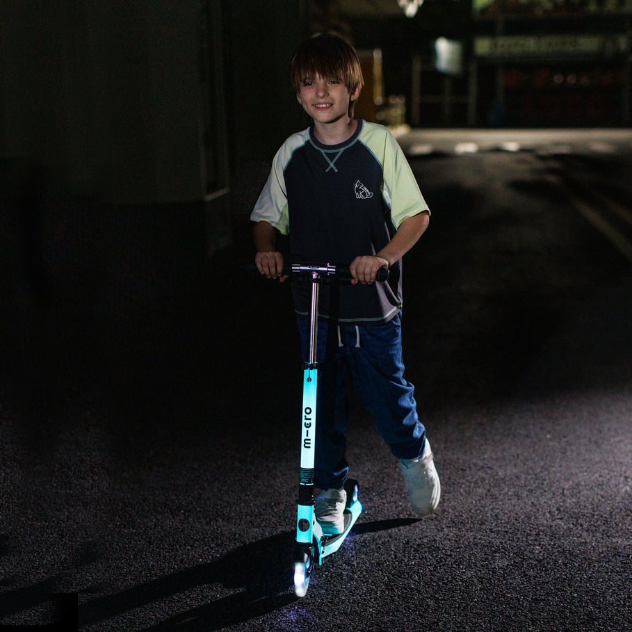 Micro Scooter Sprite LED Brilla de noche Blanco